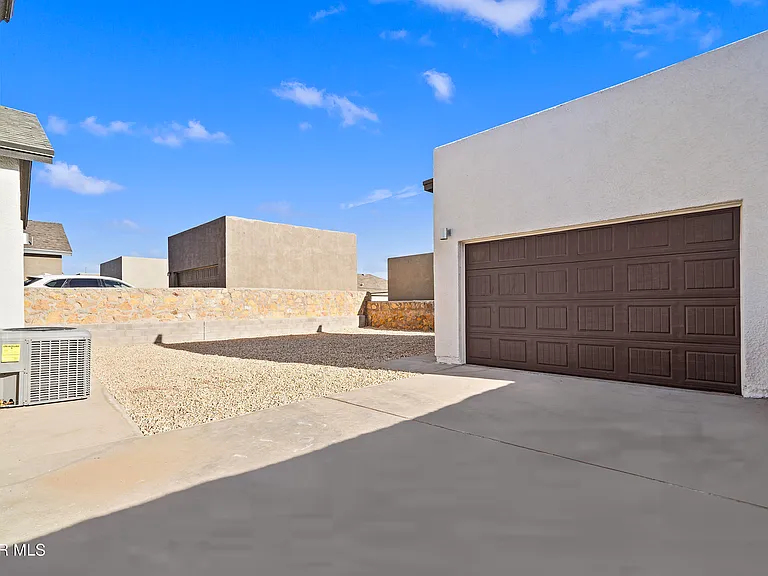 14328 Chris Zingo Ln — Photo 30