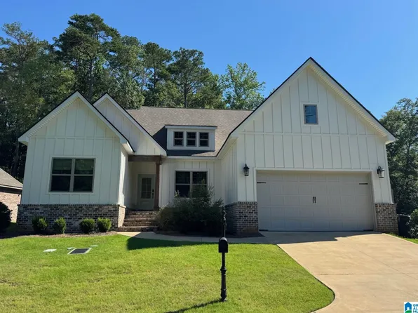 153 Southside Cir, Auburn, AL 36832