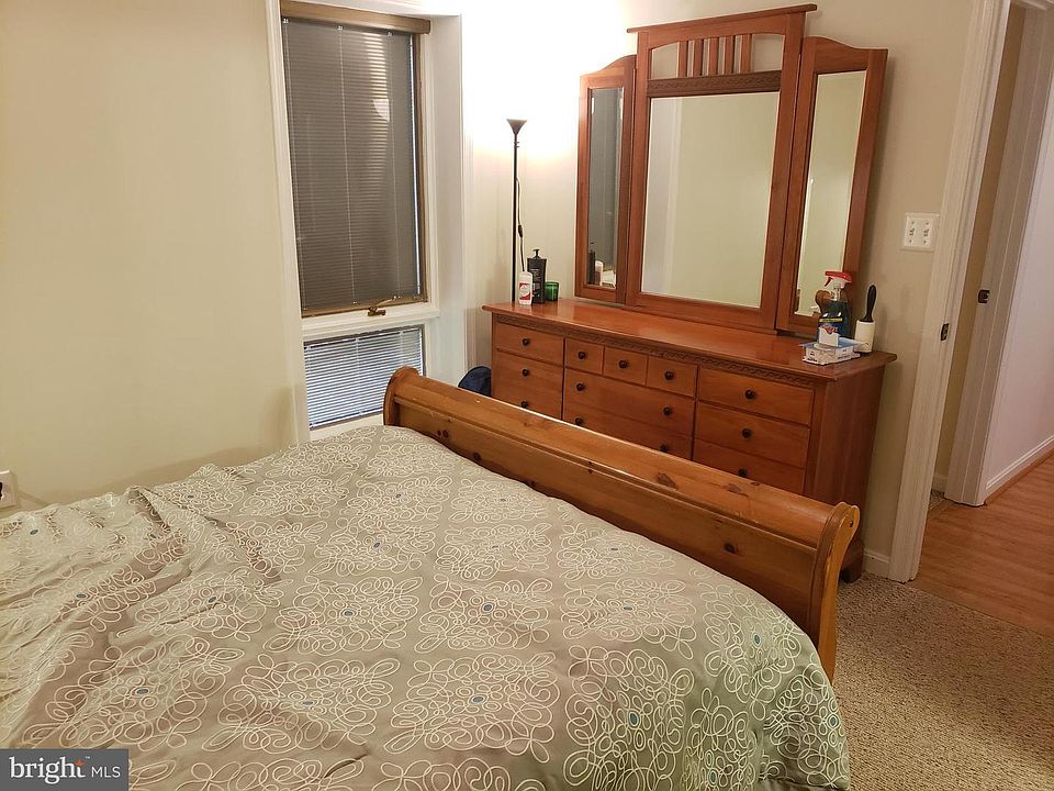 1st image of 23241 Rosewood Ct #B-6