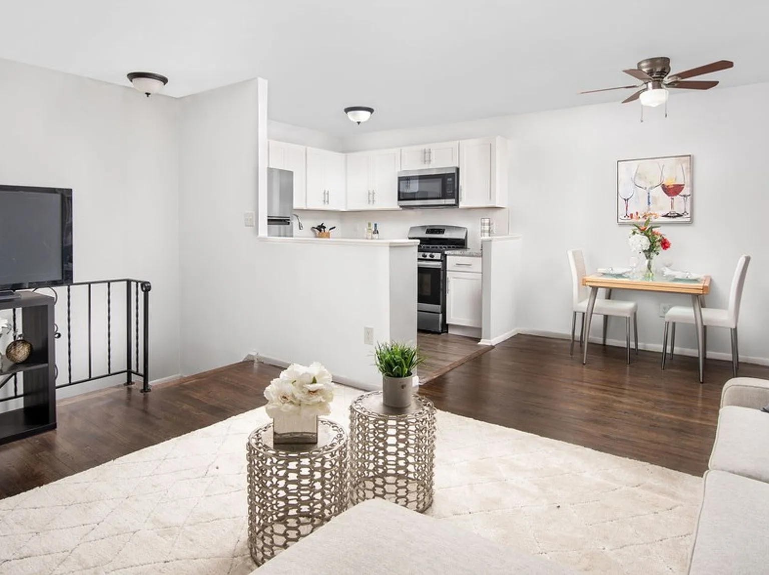 Keyport Harbor Apartment Homes — Photo 1