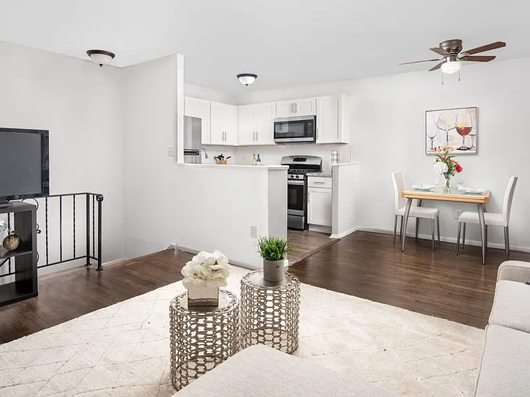 Keyport Harbor Apartment Homes — Photo 1