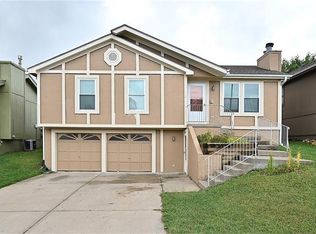 8639 NE 110th St, Kansas City, MO 64157