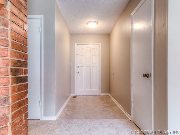 2nd image of 3106 S 117th Ave E