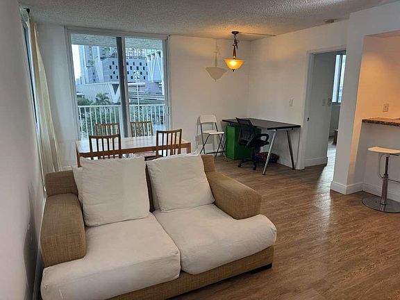 3rd image of 850 N Miami Avenue #703