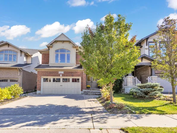 237 Goodwin Dr, Guelph, ON N1L 0K1