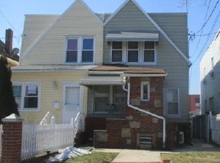 2528 Humphrey St, Flushing, NY 11369
