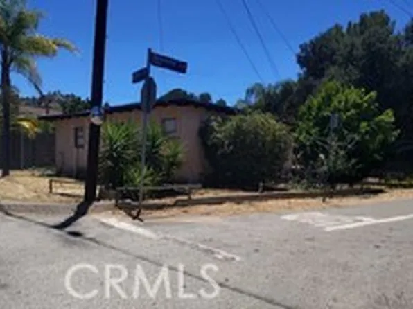 9950 Hirondelle Ln, Tujunga, CA 91042