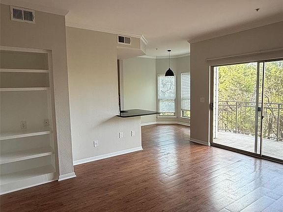 2nd image of 6000 Shepherd Mountain Cv Unit 1902