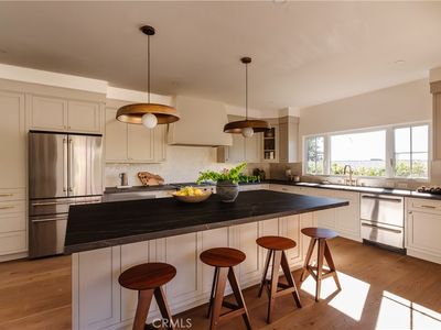 2201 N Hobart Blvd, Los Angeles, CA, 90027