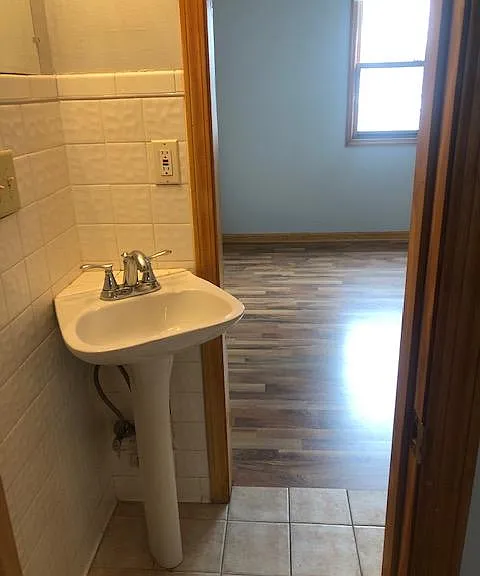 6442 N 103rd Ct — Photo 11