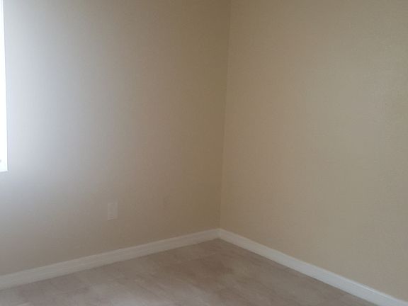 3rd image of 2704 Upsandown St
