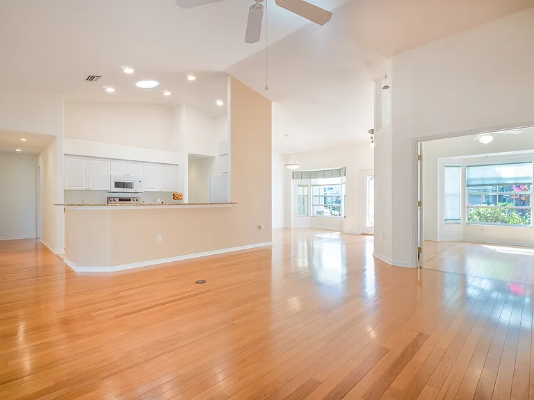 3298 Branch Creek Dr — Photo 6