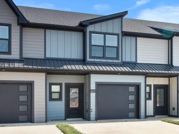 602 Jonathan Wade Cir, Clarksville, TN 37043