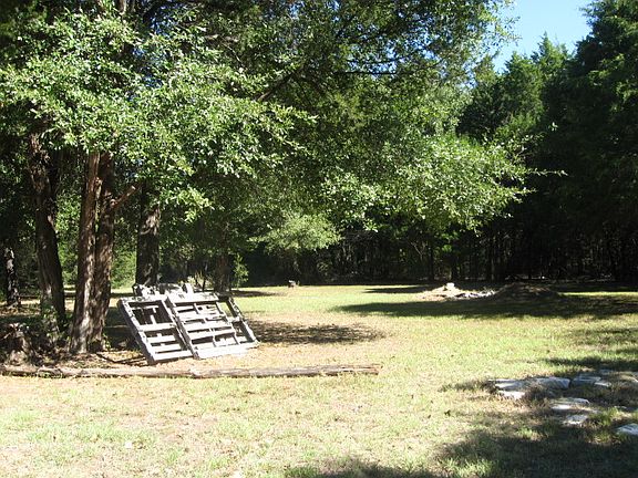 5th image of 1121 Vz County Road 2143
