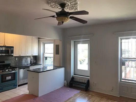 Rented by Spark Properties | media 39