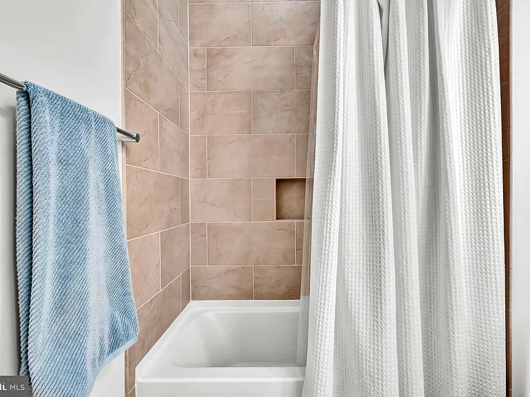 6803 Cameron Dr NW #514 — Photo 29