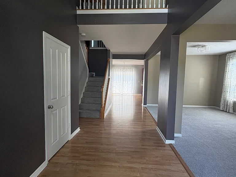 3479 Burlingame Blvd — Photo 5