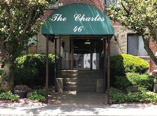 46 Cochituate Rd APT 307, Framingham, MA 01701