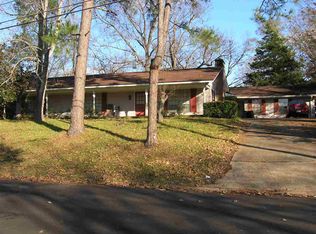 304 Hester St, Clinton, MS 39056