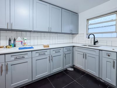 (Undisclosed Address), Springfield Gardens, NY, 11413