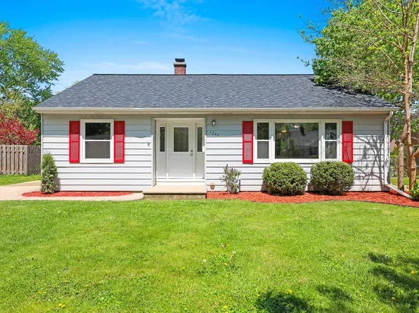 1244 Oregon St, Green Bay, WI 54303