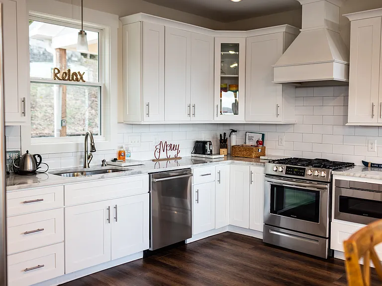 210 Gail Dr — Photo 25