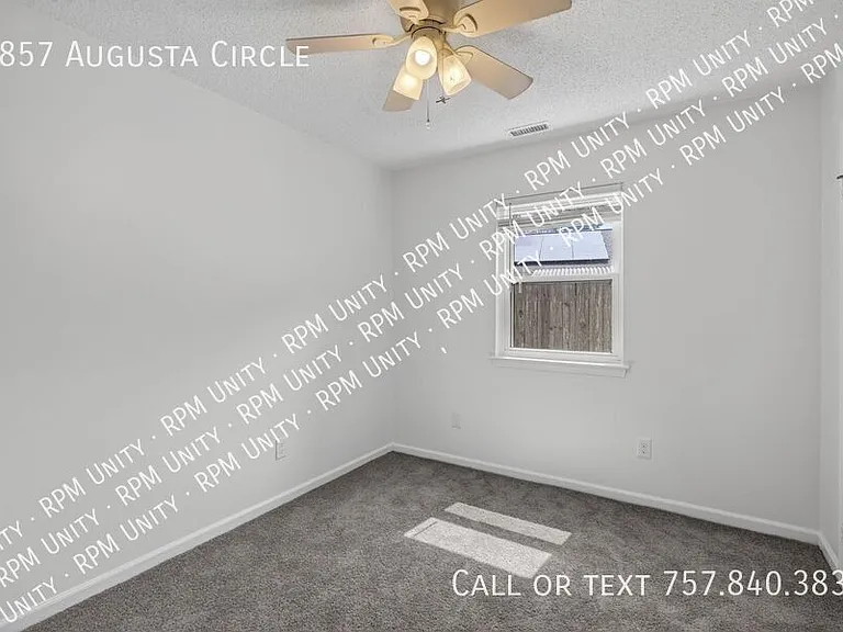 2857 Augusta Cir — Photo 7