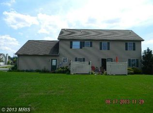 2311 Ocracoke Island Ct, Chambersburg, PA