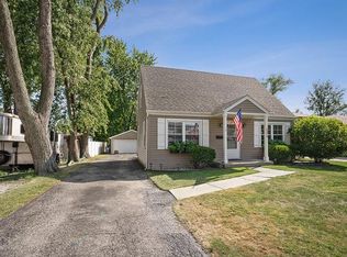 6829 W 113th Pl, Palos Hills, IL