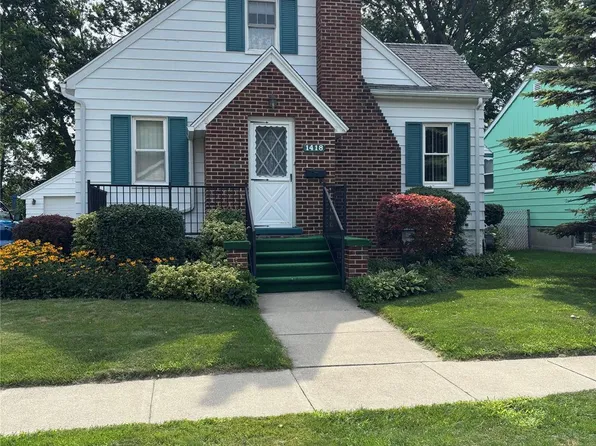 1418 20th St, Port Huron, MI 48060