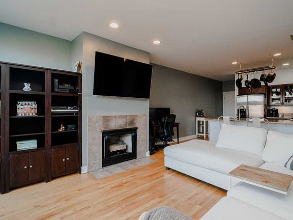 3rd image of 2948 N Riverwalk Dr #56