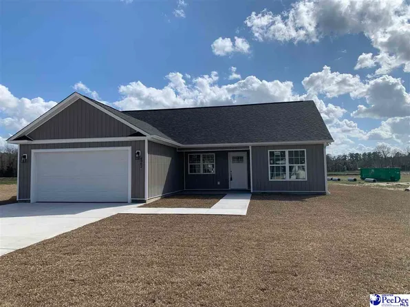 4962 E National Cemetery Rd, Florence, SC 29506