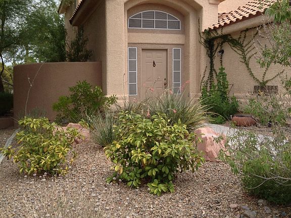 3rd image of 1636 Royal Canyon Dr