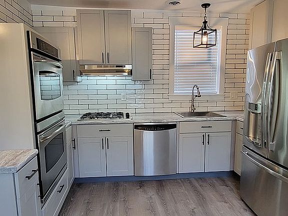 5th image of 630 W North St