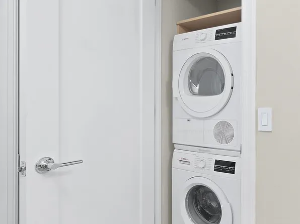 305 East 86th Street image 1 of 12