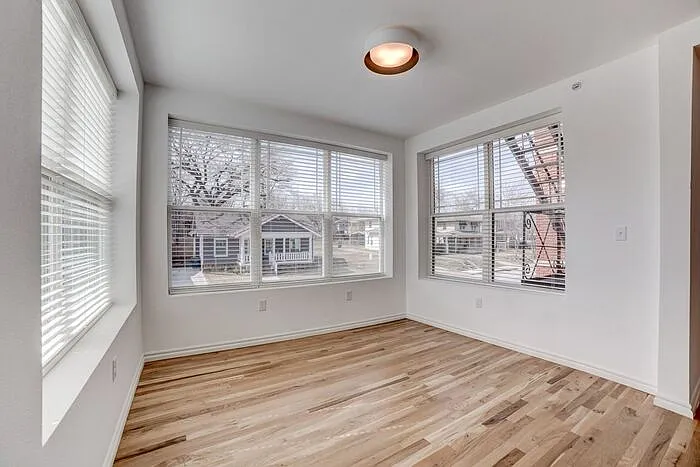 1123 N Main St #12 — Photo 14
