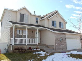1042 E 2525 N, Layton, UT 84040