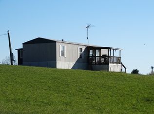942 Coleman Ln, Galax, VA 24333