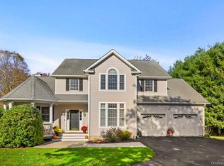 4 Mane Way, Pawling, NY 12564