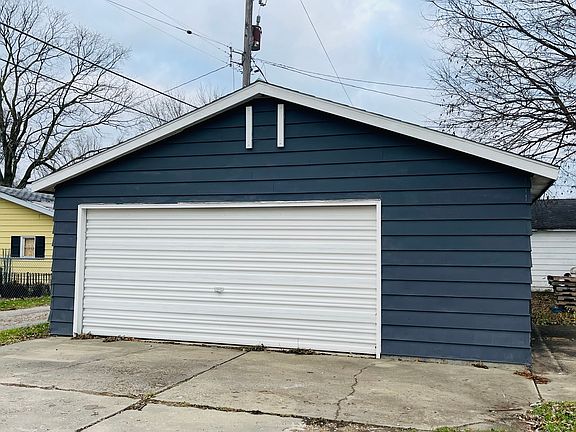 2nd image of 308 W Stanton St