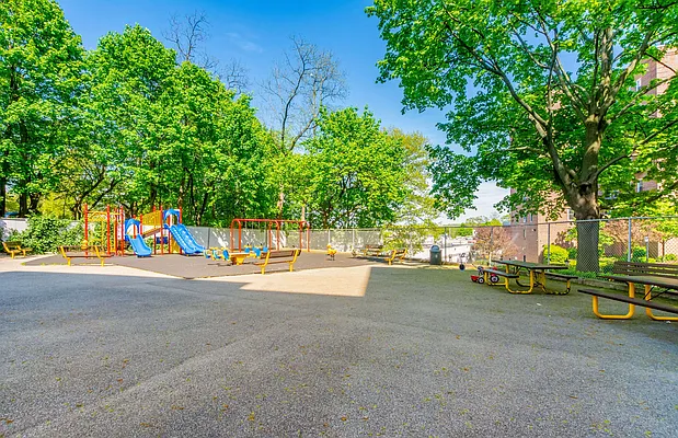 Sold by Brown Harris Stevens | media 37