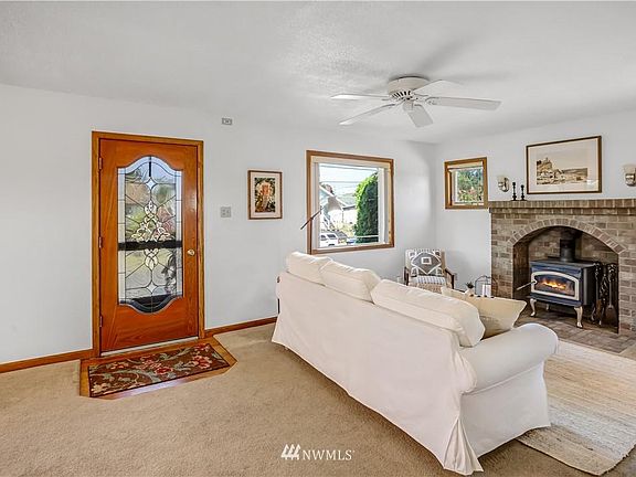 5th image of 5119 S Cushman Ave