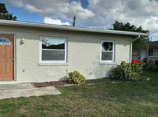 205 Santurce Ave APT C, North Pt, FL 34287