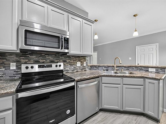5th image of 3534 Cork Dr