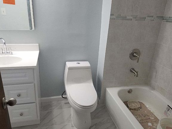 3rd image of 15630 77th St #2