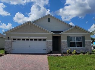 33437 Country House Dr, Sorrento, FL 32776