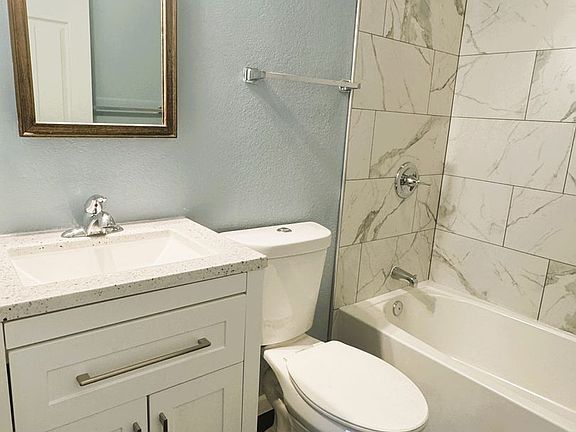 3rd image of 3282 Adams Dr APT 203B