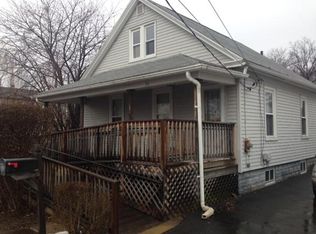 30 Bristol St, Chicopee, MA 01013