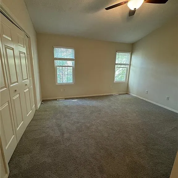 1306 Wedgewood Ct — Photo 11