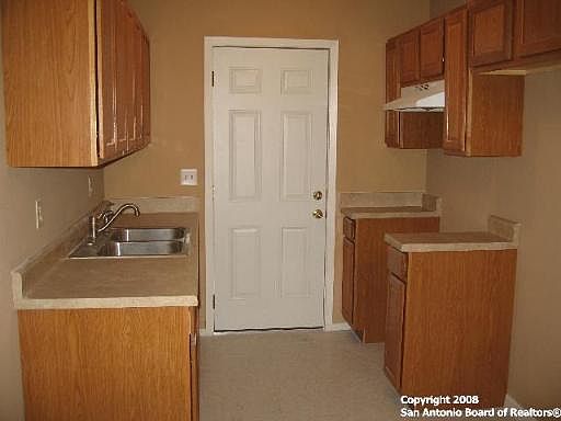 2nd image of 4810 CASTLE INN DR